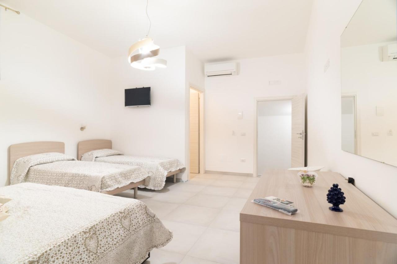 I Parrini Bed & Breakfast Porto Empedocle Luaran gambar